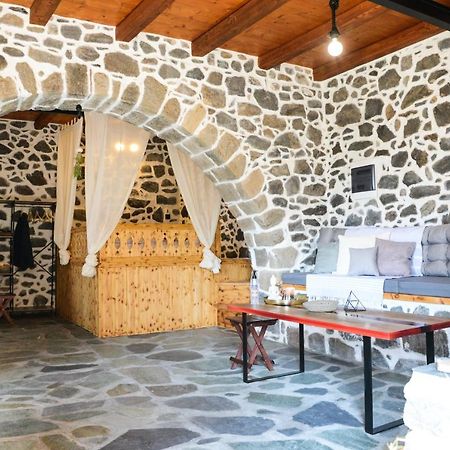 Volcano View Nisyros Emporeiós エクステリア 写真
