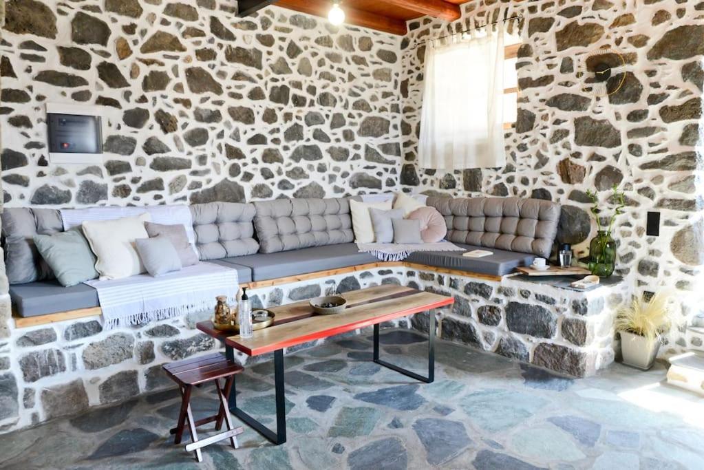 Volcano View Nisyros Emporeiós エクステリア 写真