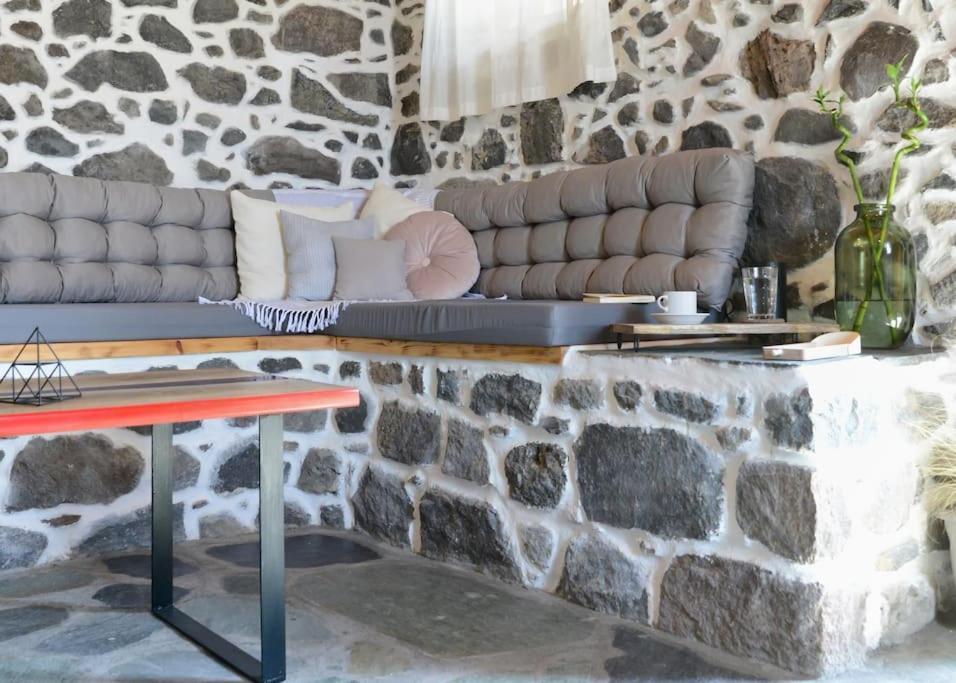 Volcano View Nisyros Emporeiós エクステリア 写真